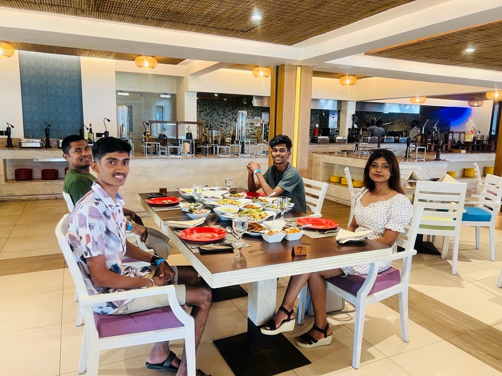 Team Lunch Gatherings 1